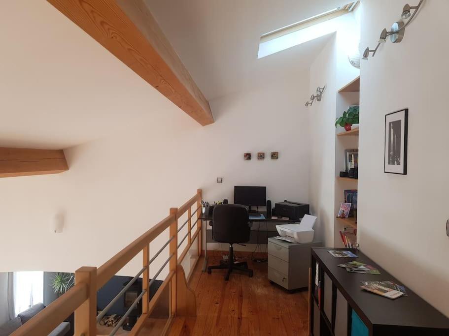 Maison Spacieuse Face Aux Pyrenees Carla-Bayle エクステリア 写真
